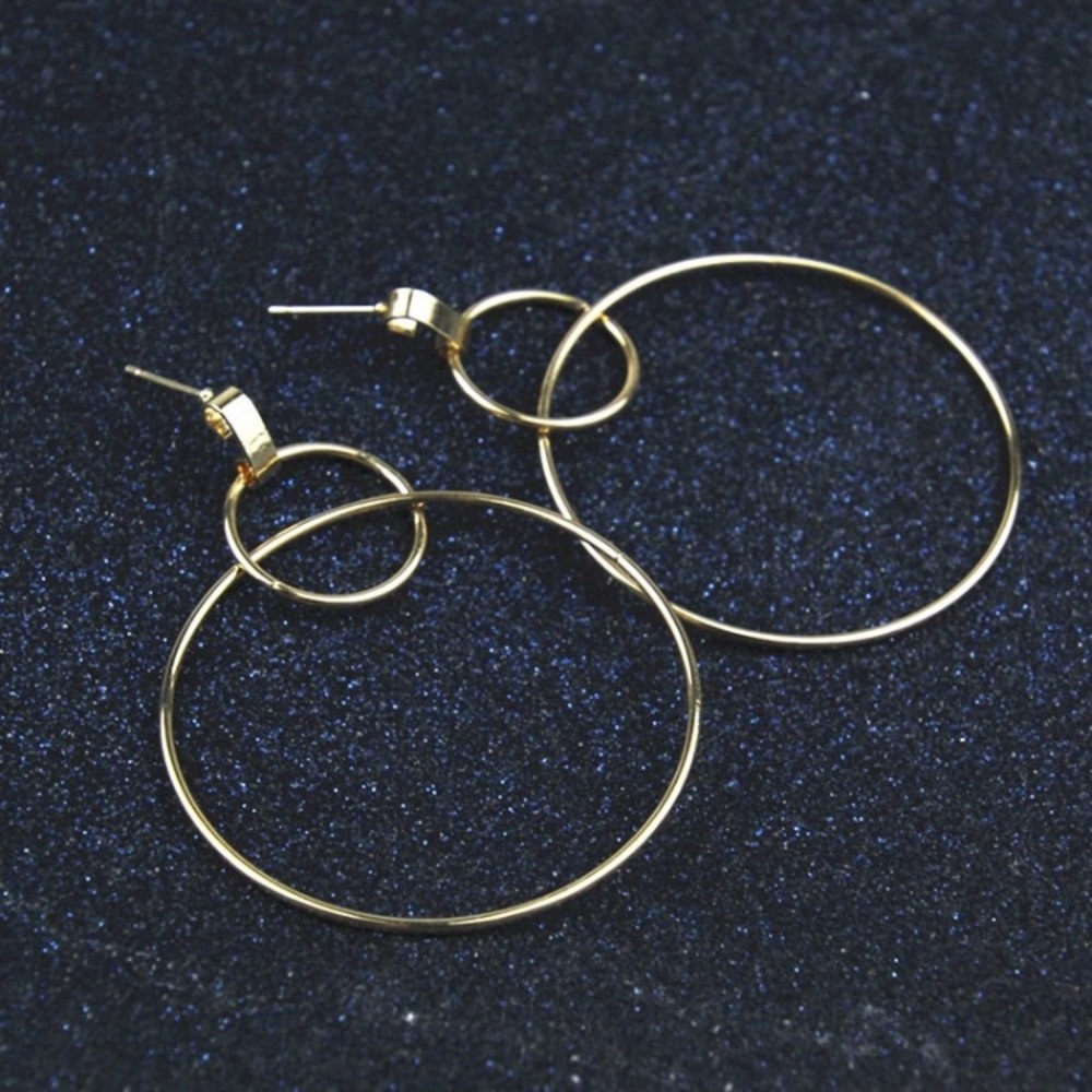 ♡ Double Circle Hoop Earrings - Picture 4 of 8